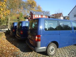 3-Kleinbusvermietung bis zu 9 Personen auf Wunsch auch mit langem Radstand