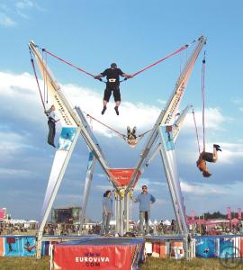 1-Bungee Trampolin QT mit professioneller Betreuung 2