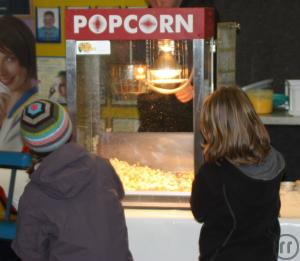 Popcornmaschine zum Selbstbetrieb incl. Material bis 200 Portionen
- eine Einweisung erfolgt von un
