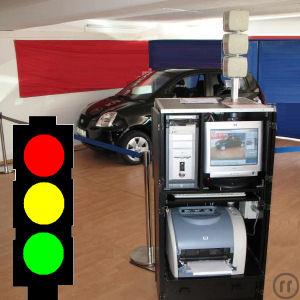 Verkehrsimulator mit Reaktionstest, Fotodruck, Fahrsimulator, Überschlagsimulator, Verkehrsimulator