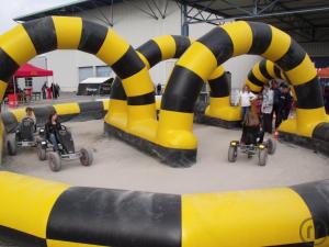 3-Go-Karts, Tret-Karts mit Umrandung 4 St.