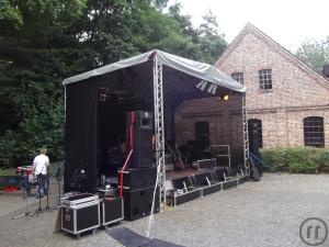 2-Bühne für Strassenfeste, kleine Veranstaltungen, Betriebsfeiern usw. in Hagen