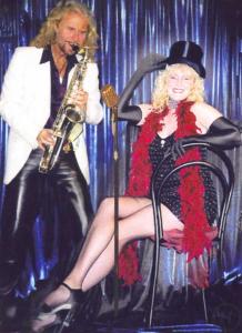6-Firmen-Weihnachtsfeier geplant? 
Sambatänzerinnen Samba Show, Comedy, Schnellzeichner u.v.a