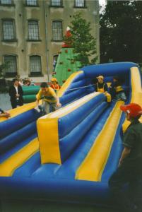 2-HUMAN TABLE FOOTBALL Tischfussball in XXL (Menschen Kicker) und viele andere Funattraktionen !