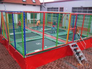 1-Mobile 6-er-Trampolinanlage