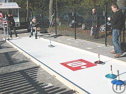 2-Eisstockbahn / Curlingbahn / Eisstockschiessen auf mobiler Curlinganlage für Veranstaltungen...