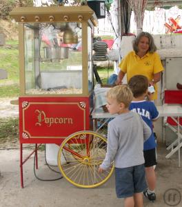 Große POPCORNMASCHINE NOSTALGISCH mit WAGEN !!!