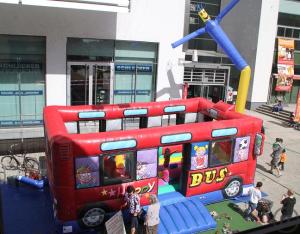 5-Hüpfburg ~ Happy Bus ~ Springburg ~ Multiplay ~ hüpfen