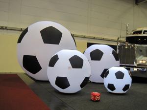 1-XXL FUSSBALL 1m und 2 m im verleih