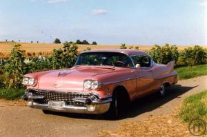 1-Cadillac Hardtop Coupe 1958