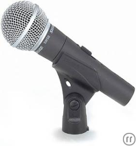 Shure SM58 Mikrofon für Gesang und Moderation, inkl. Mikrofonklammer, Stativ und Mikrofonkabel