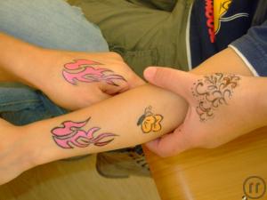 4-Kinderschminken und Glitzertattoos