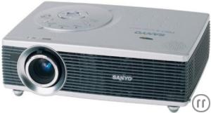 1-Videobeamer Sanyo PLC SW-30