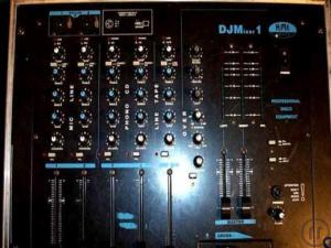 1-DJ Mixer I
