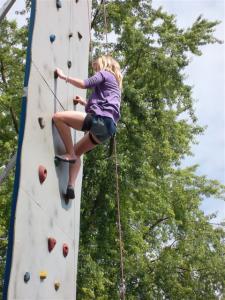 3-mobile Kletterwand,  8 Meter
bundesweite Vermietung