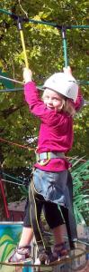 1-mobiler Klettergarten für Kinder 
die Attraktion für Ihr Event