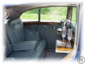 6-Oldtimer Rolls-Royce Silver-Wraith von 1952 mit Chauffeur für Hochzeiten und andere Anlä...