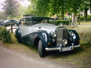 1-Oldtimer Rolls-Royce Silver-Wraith von 1952 mit Chauffeur für Hochzeiten und andere Anlä...