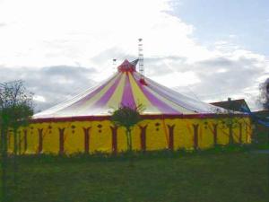 Circuszelt | Zirkuszelt - 28 m rund (ca. 650m²)