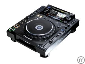 2-Pioneer CDJ-2000 DJ Media-Player für Audio und MP3 Files von CD, CDRW, DVD, SD und USB.