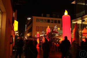 Leuchtkerze 4 m Höhe mit Flackerlicht / Lichtkerze / Kerze / Leuchtobjekt / Lichtobjekt