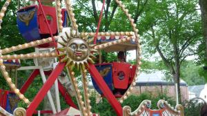 3-Mini-Riesenrad / Nostalgiekarussell / Fahrgeschäfte / Weihnachten