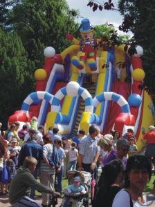 1-Riesen Clownrutsche / Hüpfburg / Rutsche
