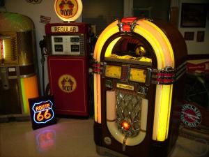 Jukebox, Wurlitzer 1015 One More Time (Musikbox) mieten in Mainz, Frankfurt, Wiesbaden