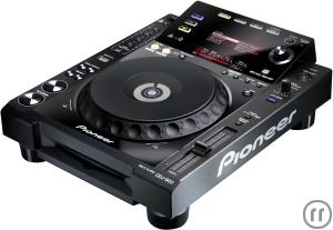 1-Pioneer CDJ 900