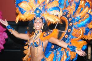 BRASIL-SAMBATÄNZERINNEN buchen & Samba Show, Flamencotänzerin, Limbotänzerin günstig online buchen!