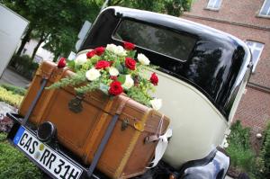 2-Rolls-Royce Oldtimer Bj. 1931 Hochzeitsauto Brautauto zu mieten mit Chauffeur in NRW