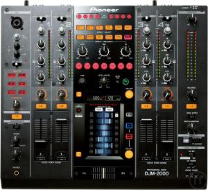 Pioneer DJM 2000