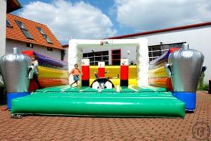 Hüpfburg in Fußball Design, Größe 6 x 6m, für Vereinsfeste, Tag der offenen Tür oder WM Party