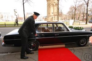 Mit Chauffeur-Service: Mercedes Limousine von 1966 – die erste S-Klasse