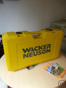 2-Starker Abbruchhammer Wacker Neuson EH9