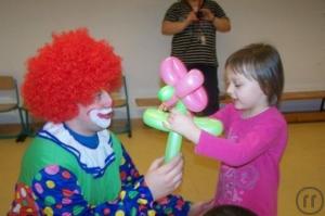 Clown Rosso mit Ballonmodellieren und/oder Kinderschminken