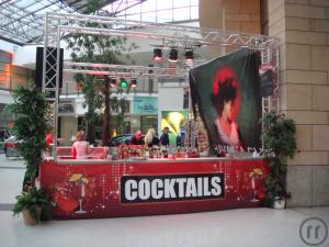 1-Große, Mobile Cocktailbar mit Pagodenzelt in Traversenoptik!