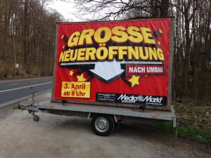2-Werbeanhänger- die mobile Werbefläche