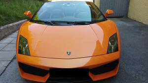 2-LAMBORGHINI GALLARDO LP560 Spyder - Brachialer Vortrieb gestärkt vom Brüllen eines Kamp...