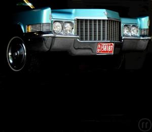 2-Hollywood - Feeling inclusive.................... Cadillac Sedan deVille " Adriatic Turquois...