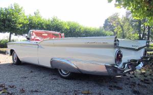 1-Cadillac Ford Fairlane Galaxy Cabrio Oldtimer V8 - US Cars