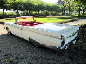 Ford Fairlane Galaxy Oldtimer Cabrio als Hochzeitsauto selbst fahren