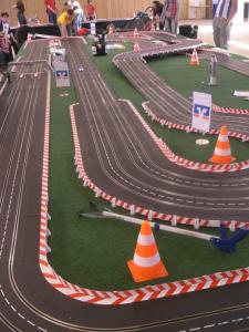 Carrera Rennbahn 4 Spurig 42 Meter