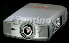 1-DV Projektor Eiki XT3 - 10.000 ANSI-Lumen - ein lichtstarker Multimedia- Projektor