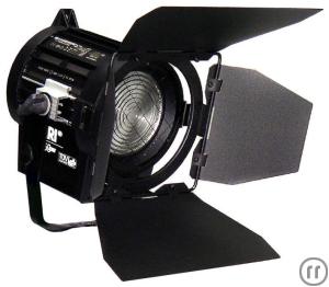 2-Stufenlinse Arri Junior 650 schwarz,
professioneller Scheinwerfer für kleine bis mittlere B...
