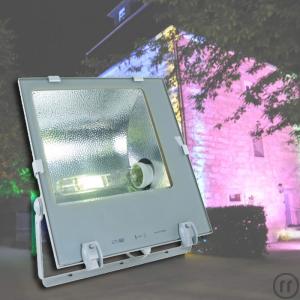 1-HQI Fluter 400 Watt,
Scheinwerfer zur Beleuchtung und Illumination von Gebäuden