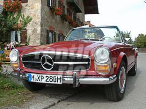 1-Mercedes Benz 280 SL Pagode