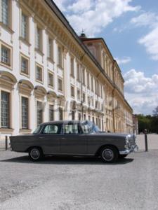 2-Mercedes Benz 230 Zugelassen und konzessioniert als Mietwagen zur Personenbförderung