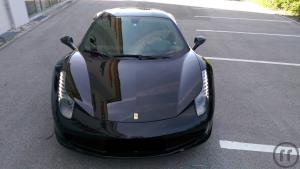 Ferrari 458 Italia Black Carbon Edition - Fahren Sie diesen Super-Ferrari zum Toppreis in Düsseldorf