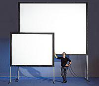 Mietstellung Leinwand  244 x 183 cm Aufpro Mobile Projektionswand Alurahmen, 4:3 Format